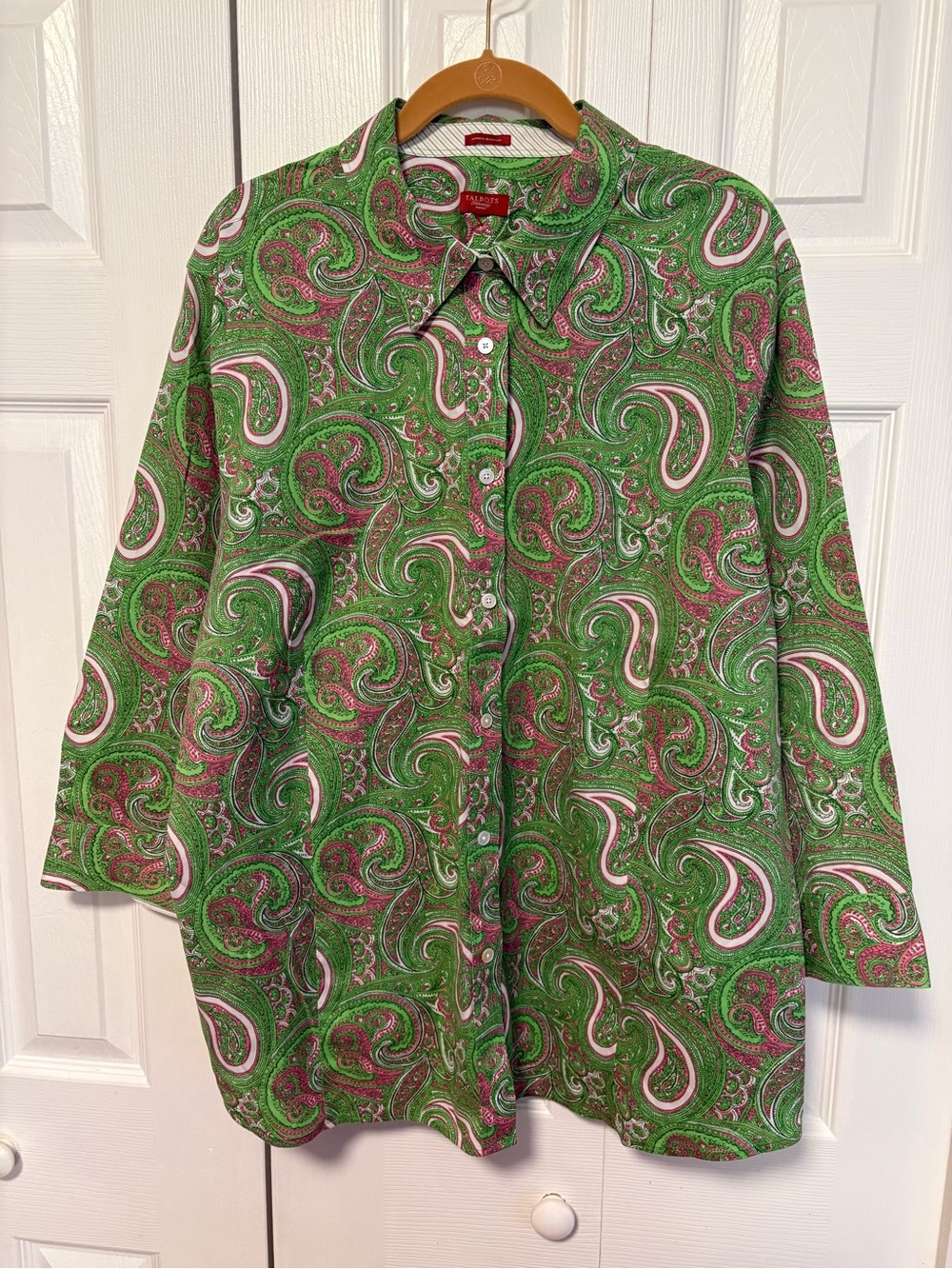 Talbots Oversized Green Paisley Button-Up Shirt - Wrinkle Resistant Cotton